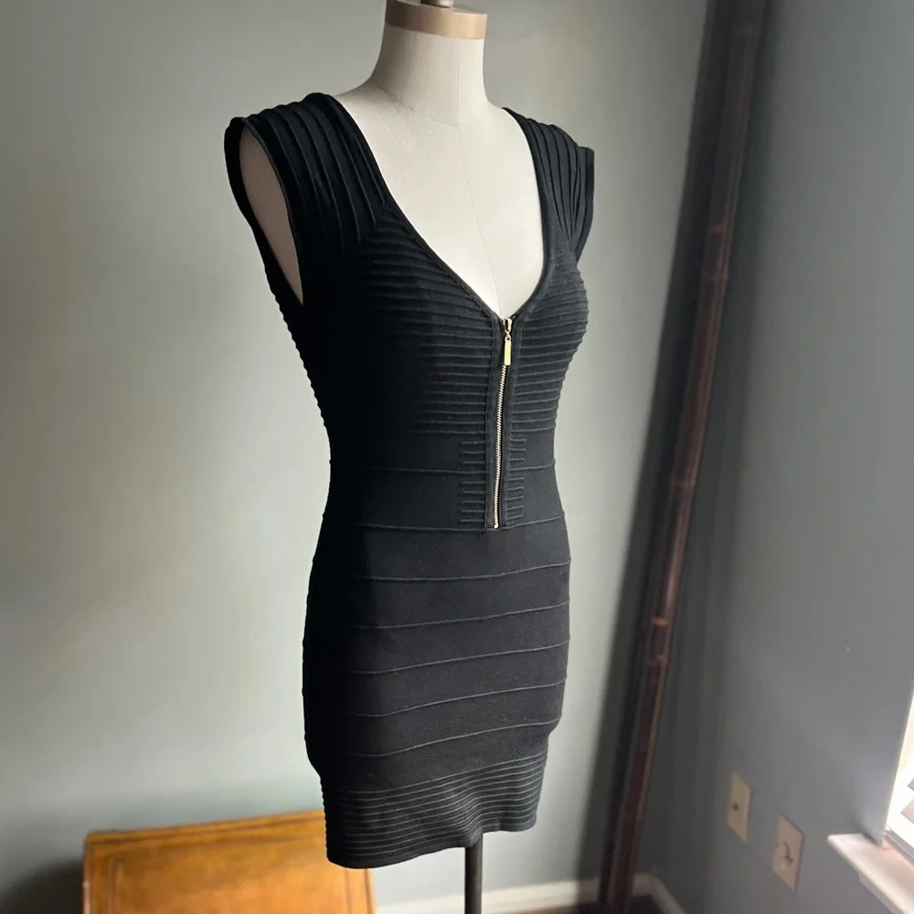 Twenty One Black body Con Super Stretch Zipper Dress Size Medium - Picture 4 of 7